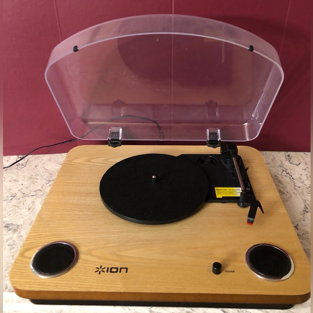 ION Audio Max LP - turntable